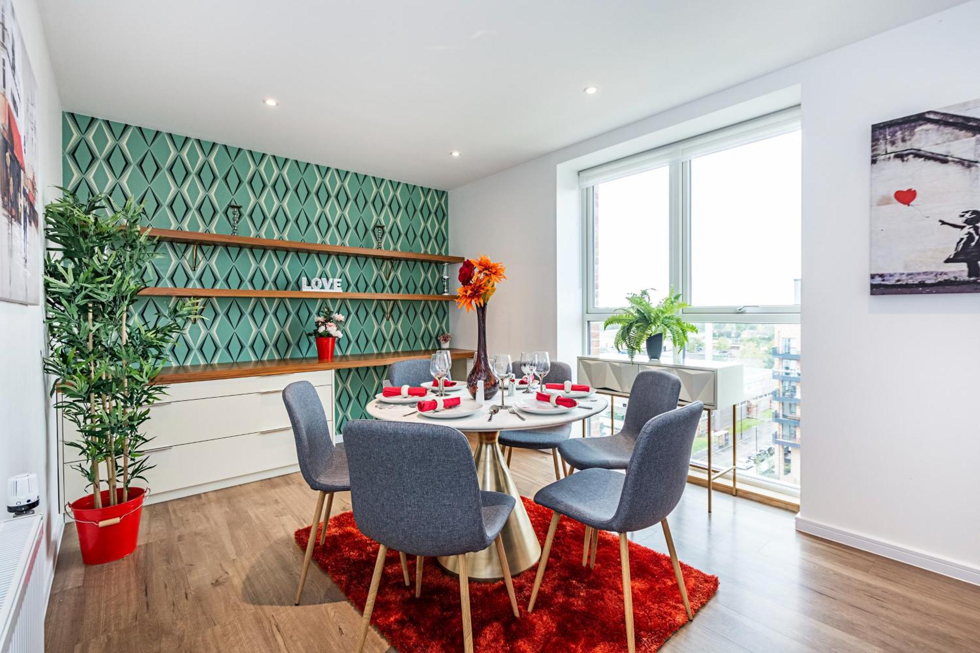 Апартаменты Chiswick Park 3 Bed 3 Bath West London - Parking Экстерьер фото